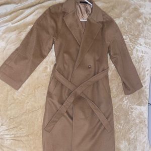 Women’s belt coat